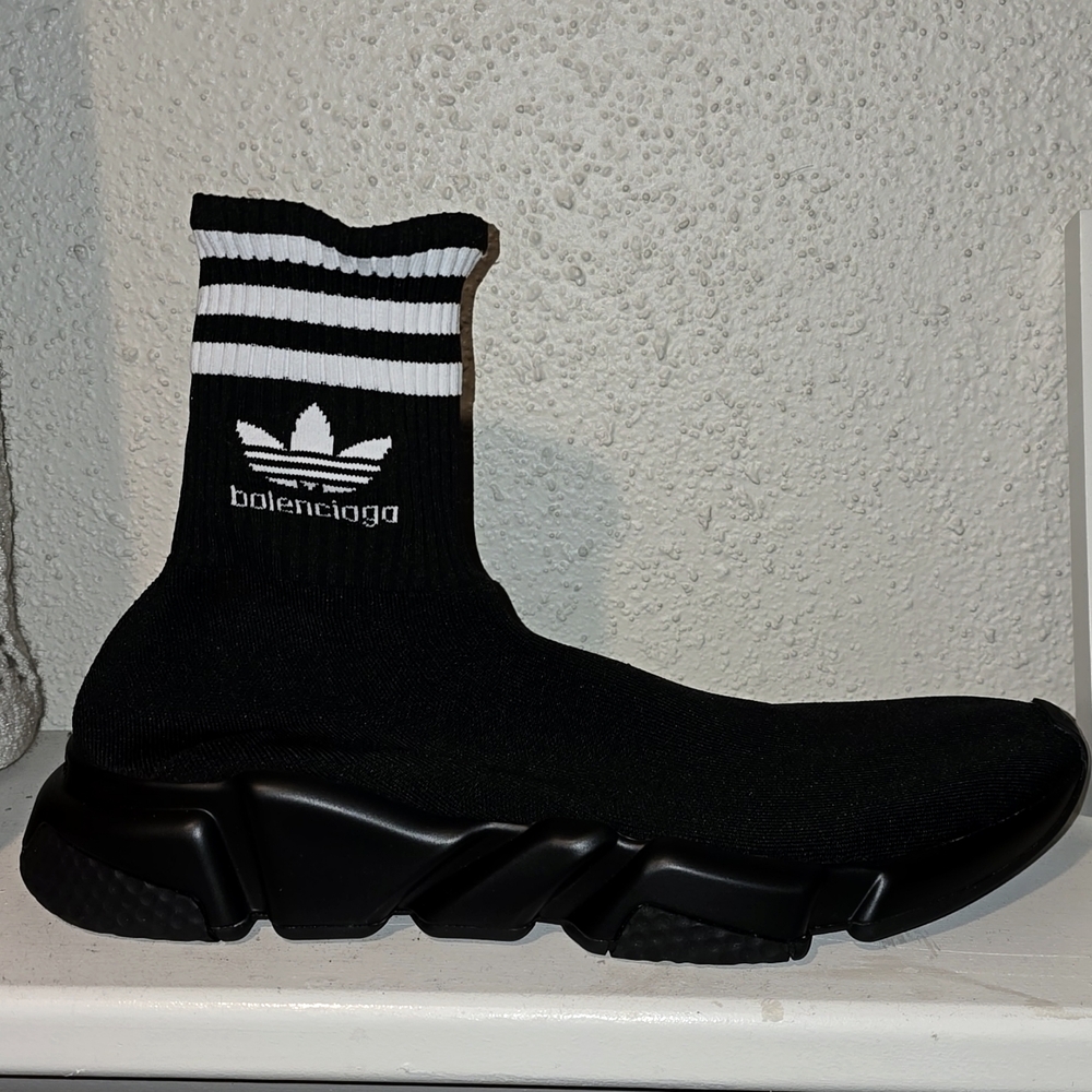 NWT Balenciaga × ADIDAS Collab